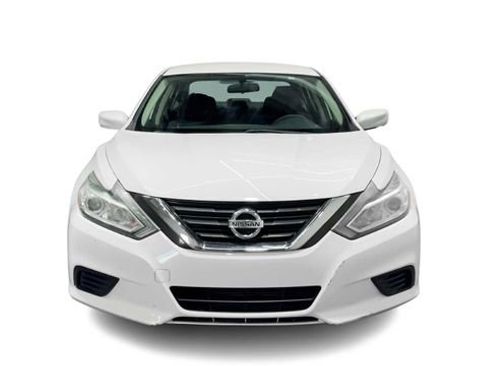 Used 2018 Nissan Altima 2.5 S w/ S Convenience Package FWD image 6