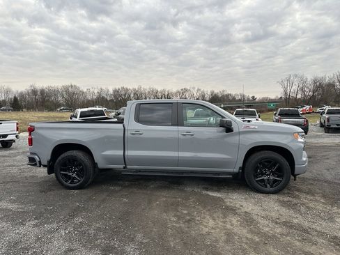 Used 2025 Chevrolet Silverado 1500 RST w/ Convenience Package II image 4