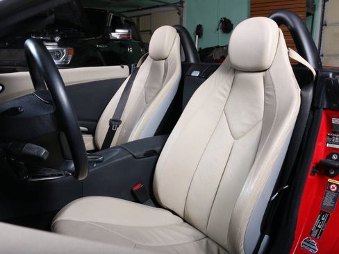 Used 2005 Mercedes-Benz SLK 350 w/ Entertainment Pkg image 48