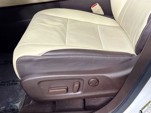 Used 2017 Lexus RX 350 AWD w/ Premium Package image 25