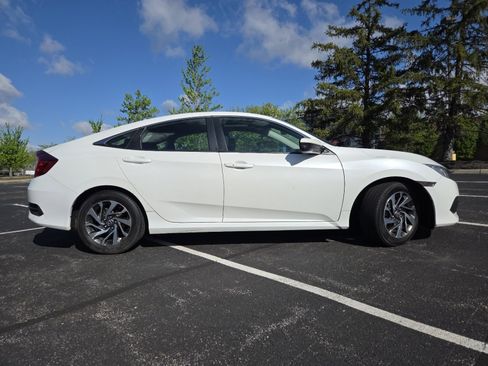 Used 2017 Honda Civic EX image 19