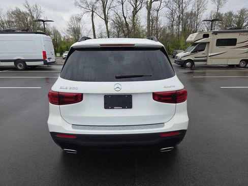 New 2026 Mercedes-Benz GLB 250 4MATIC image 4