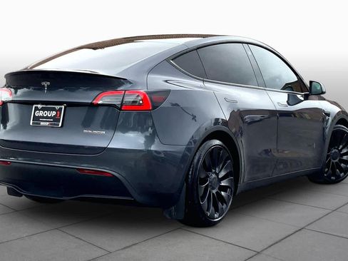 Used 2022 Tesla Model Y Performance AWD/4WD image 12