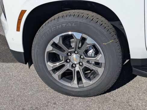 New 2026 Chevrolet Tahoe LS AWD/4WD image 7