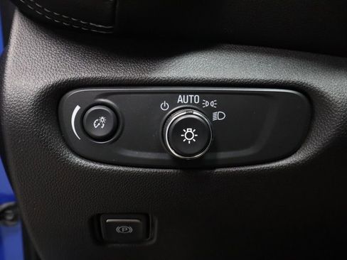 Used 2025 Chevrolet Blazer LT image 26