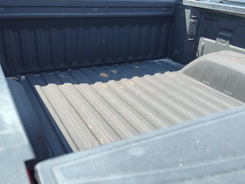 Used 2022 Chevrolet Silverado 1500 Custom w/ Safety Confidence Package RWD image 10
