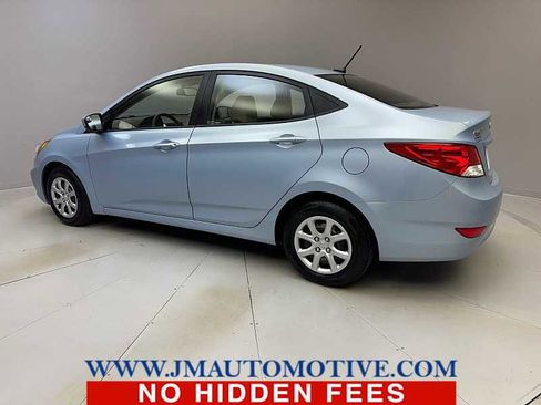 Used 2014 Hyundai Accent GLS image 3