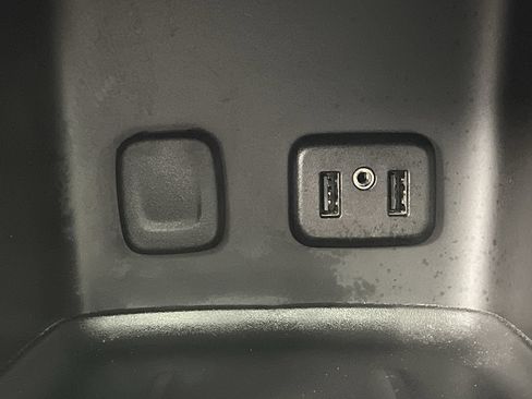 Certified 2019 GMC Acadia SLE w/ Driver Alert Package I AWD/4WD image 26