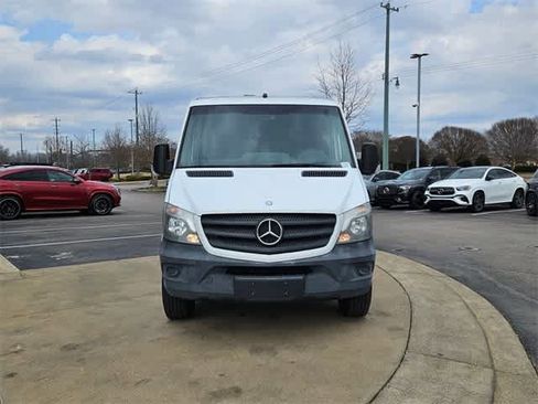 Used 2015 Mercedes-Benz Sprinter 2500 image 4