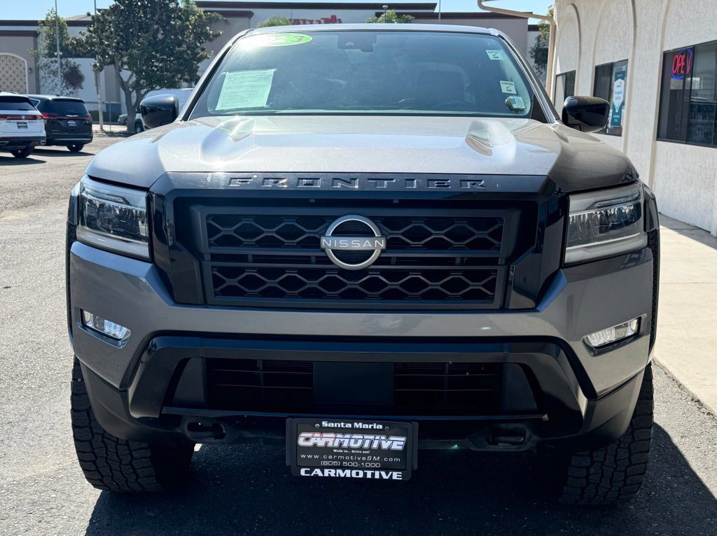 Used 2023 Nissan Frontier SV w/ Midnight Edition Package AWD/4WD image 8
