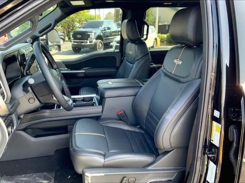 Used 2024 Ford F250 Platinum w/ FX4 Off-Road Package AWD/4WD image 16