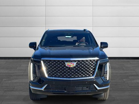 New 2026 Cadillac Escalade Luxury w/ Touring Package image 8