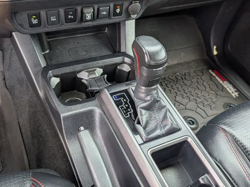 Used 2020 Toyota Tacoma TRD Pro AWD/4WD image 17