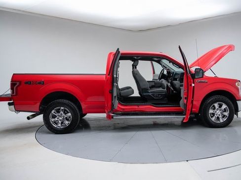 Used 2017 Ford F150 XLT w/ Equipment Group 302A Luxury image 13