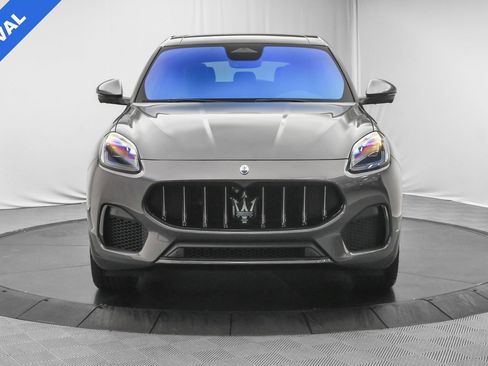 Used 2023 Maserati Grecale GT image 2