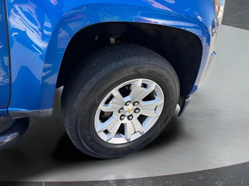 Used 2020 Chevrolet Colorado LT AWD/4WD image 14