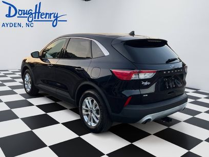 Used 2021 Ford Escape SE w/ Convenience Package