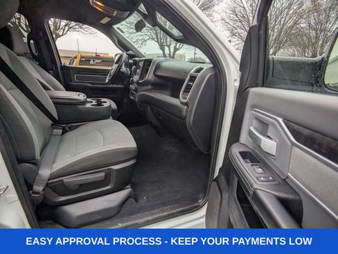 Used 2022 RAM 2500 Big Horn w/ Cold Weather Group image 11