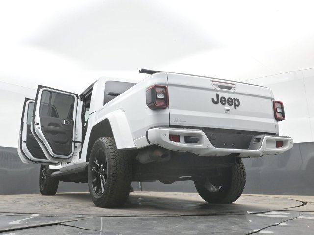 Used 2021 Jeep Gladiator Overland AWD/4WD image 52