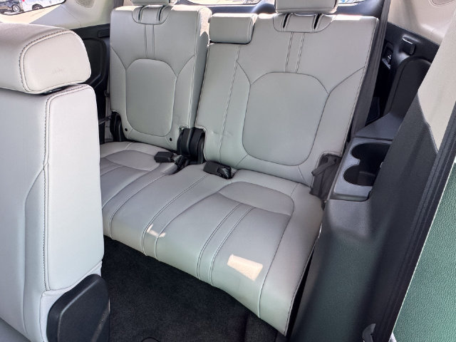 Used 2023 Honda Pilot Elite image 18