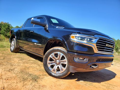 Used 2020 RAM 1500 Limited image 18