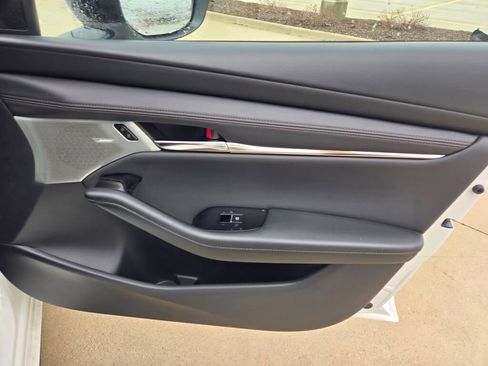 New 2026 MAZDA MAZDA3 2.5 Turbo Sedan w/Premium Plus image 6