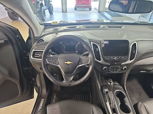 Used 2020 Chevrolet Equinox Premier FWD image 21