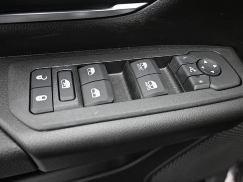 New 2026 RAM 1500 2WD Crew Cab image 13