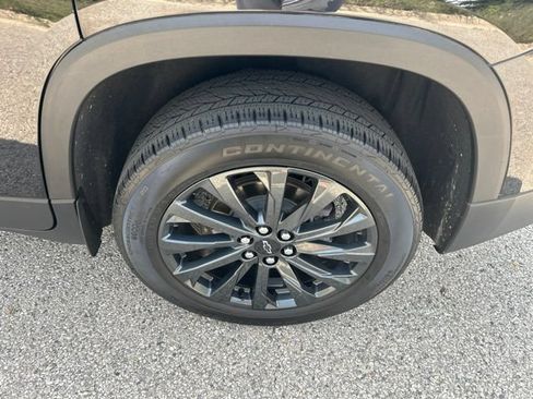 Used 2023 Chevrolet Traverse RS AWD/4WD image 5