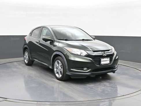 Used 2017 Honda HR-V EX image 18