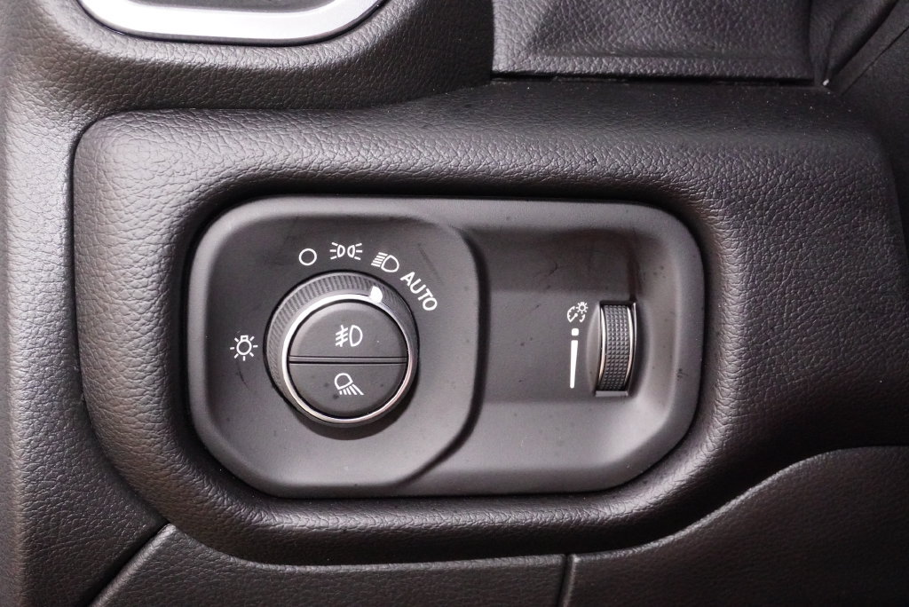 Used 2026 RAM 2500 Big Horn AWD/4WD image 27
