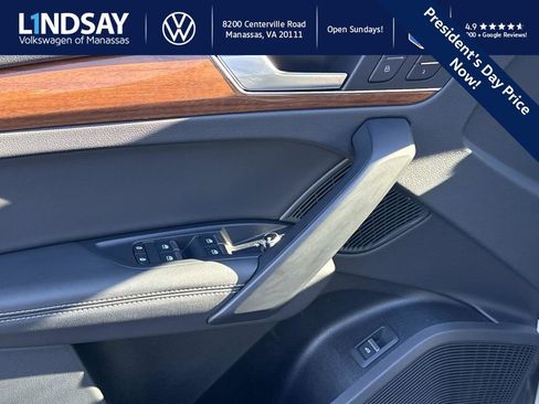 Used 2023 Audi Q5 2.0T Premium Plus w/ Premium Plus Package image 17