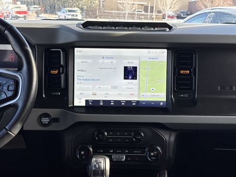 Used 2023 Ford Bronco Badlands image 22