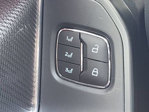 Used 2025 Ford F150 Raptor AWD/4WD image 28
