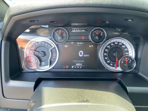 Used 2022 RAM 1500 Classic Warlock w/ Electronics Group AWD/4WD image 17