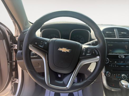 Used 2015 Chevrolet Malibu LT FWD image 12