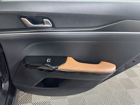 Used 2023 Kia K5 GT w/ GT1 Package image 38