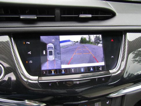 Used 2020 Cadillac XT6 Sport AWD/4WD image 13