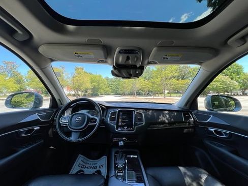 Used 2018 Volvo XC90 T6 Momentum w/ Momentum Plus Package AWD/4WD image 27