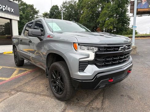 Used 2026 Chevrolet Silverado 1500 LT Trail Boss AWD/4WD image 4