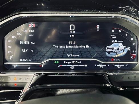 Used 2024 GMC Sierra 3500 SLE w/ SLE Convenience Package image 26