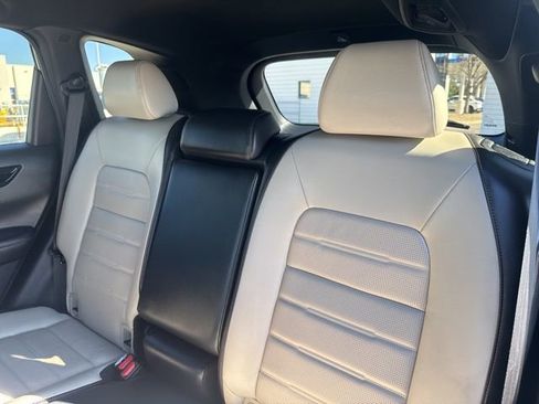 Used 2023 Honda CR-V Sport Touring image 26