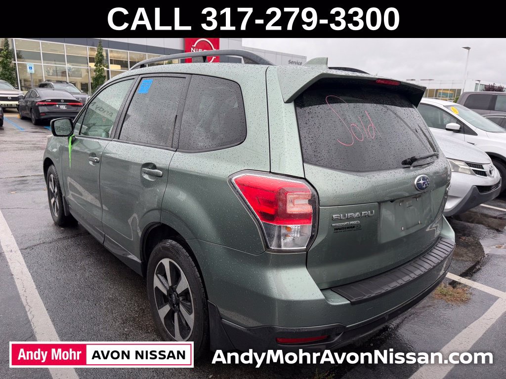 Used 2017 Subaru Forester 2.5i Premium AWD/4WD image 4