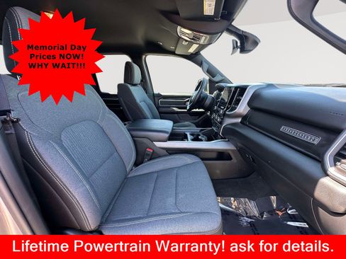 Used 2022 RAM 1500 Big Horn AWD/4WD image 22