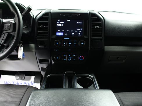 Used 2018 Ford F150 Lariat RWD image 18