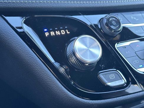 New 2026 Chrysler Pacifica Select image 19