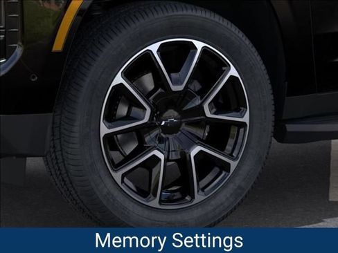 New 2026 Chevrolet Tahoe RST w/ Comfort Package AWD/4WD image 10