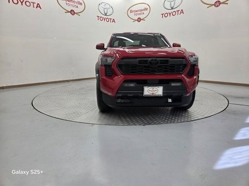 New 2025 Toyota Tacoma TRD Off-Road image 4