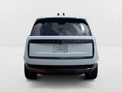 New 2025 Land Rover Range Rover SE image 8