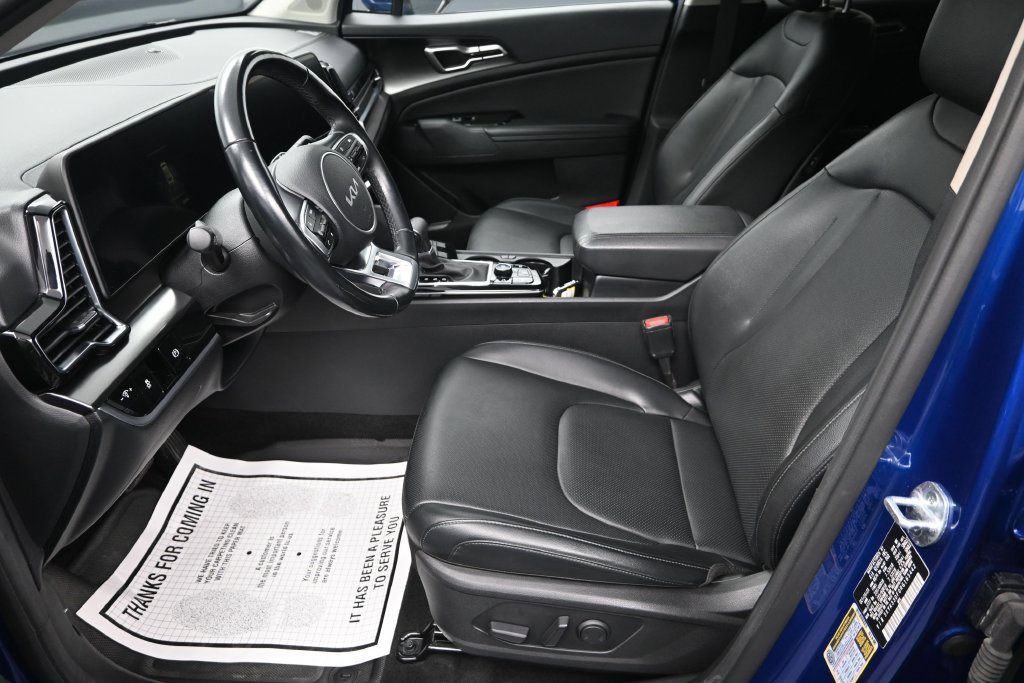 Certified 2024 Kia Sportage EX FWD image 13